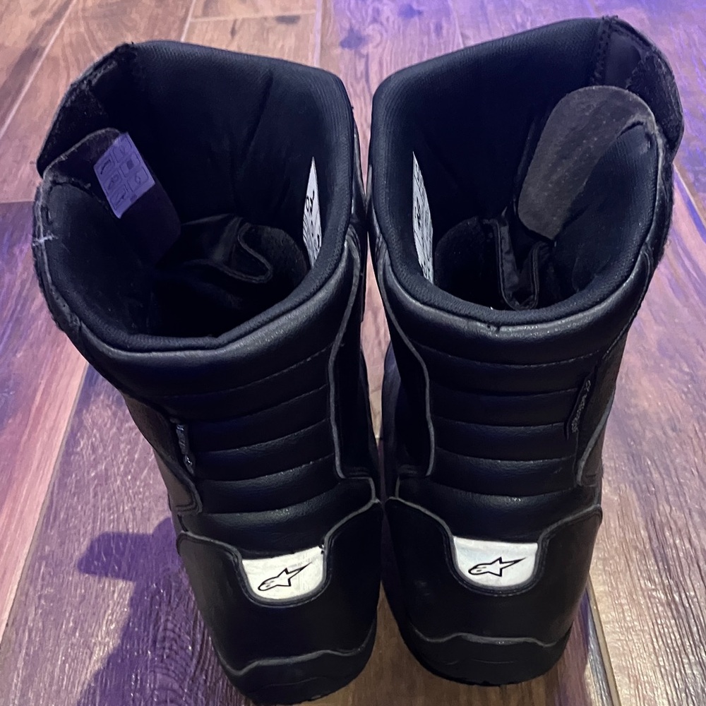Alpinestars Black Motorcycle Boots - Picture 4 of 7